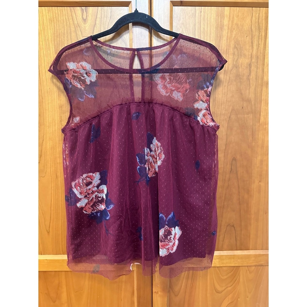 Maurices Womens Burgundy Floral Mesh Swiss‎ Dot Cap Sleeve Keyhole Top Size M